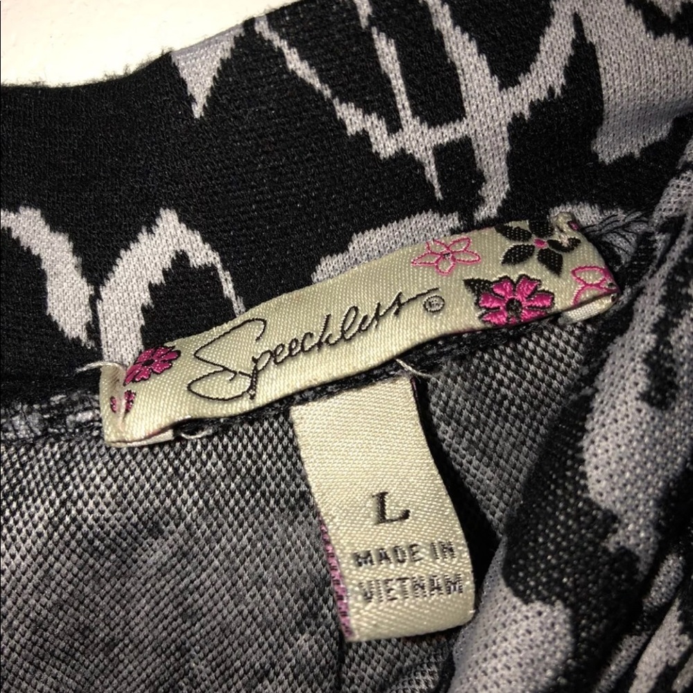 Skirt - Picture 3 of 3